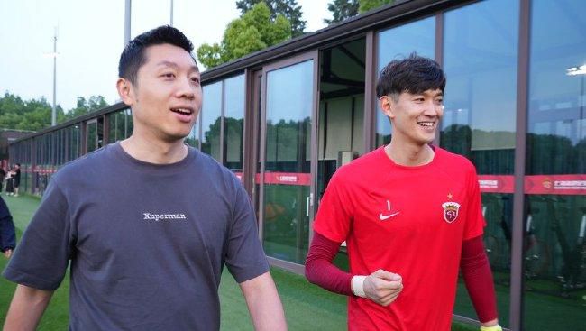 日本理伦少妇2做爰